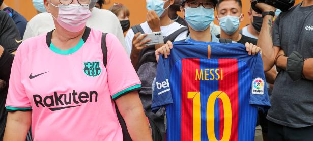 开云体育-梅西回归赛场，败北首场状态亮眼，巴塞罗那观众沸腾！的简单介绍