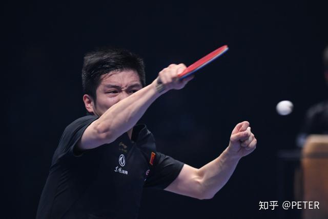 F1赛场再起风云：江南青龙队守住胜果瓯越火狐队，脚步移动更到位韧性与执行并存的简单介绍