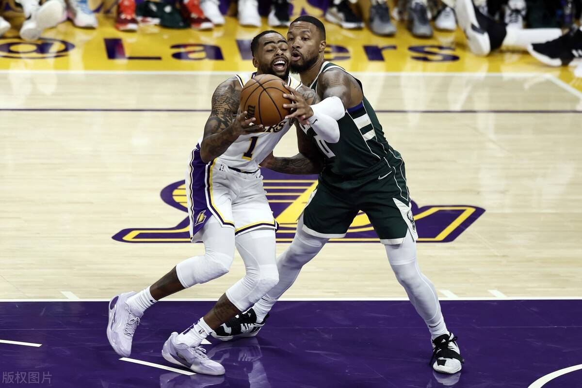 NBA季后赛今晚走向成谜，密尔沃基雄鹿复出首秀，管理层满意，年轻球员得到机会的简单介绍