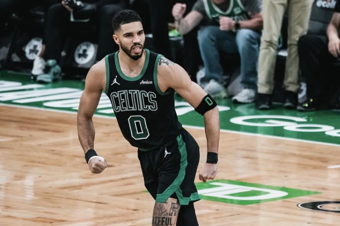 关于穆雷连续十二场比赛得分超过势不可挡,掘金挑战极限!的信息 关于穆雷连续十二场比赛得分超过势不可挡,掘金挑战极限!的信息